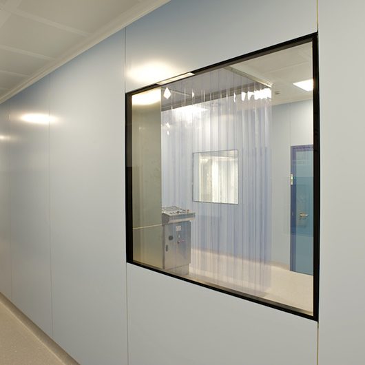 DeltaWINDOWS finestre per camere bianche Delta2000 DeltaWINDOWS finestre per camere bianche Delta2000